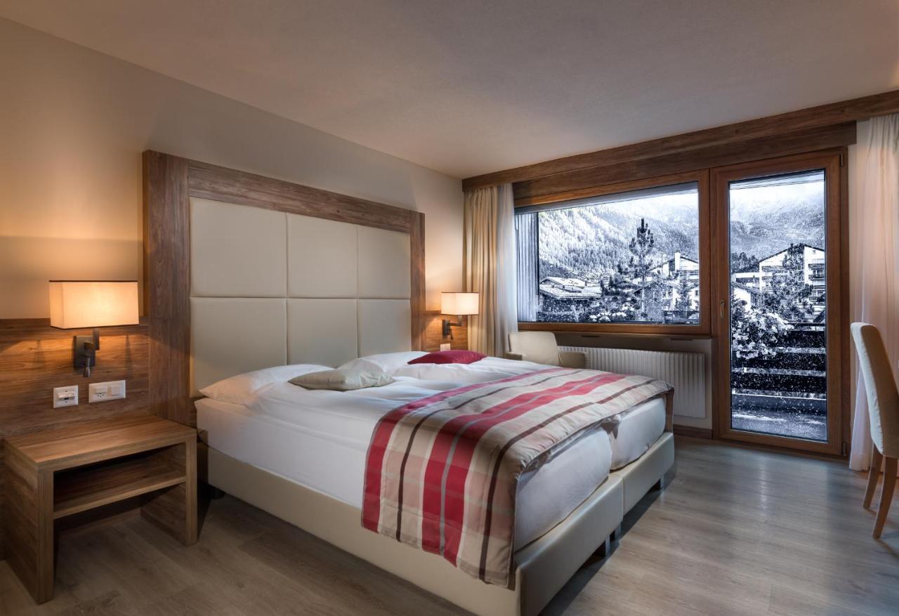 Hotel Ambassador 4*