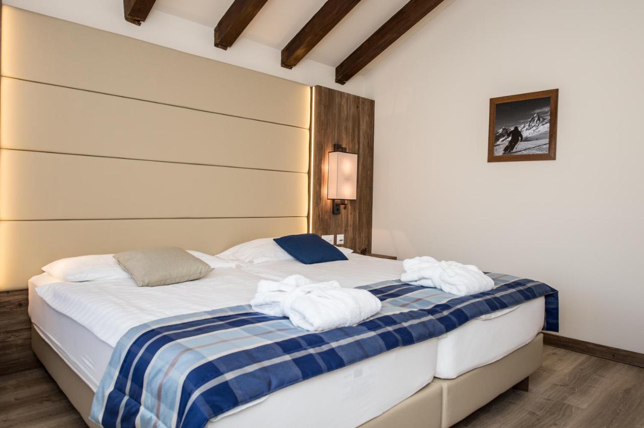 Hotel Ambassador